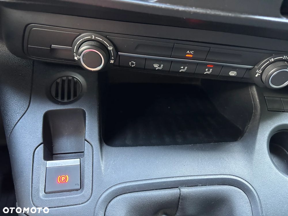 Citroën Berlingo Van XL - 25