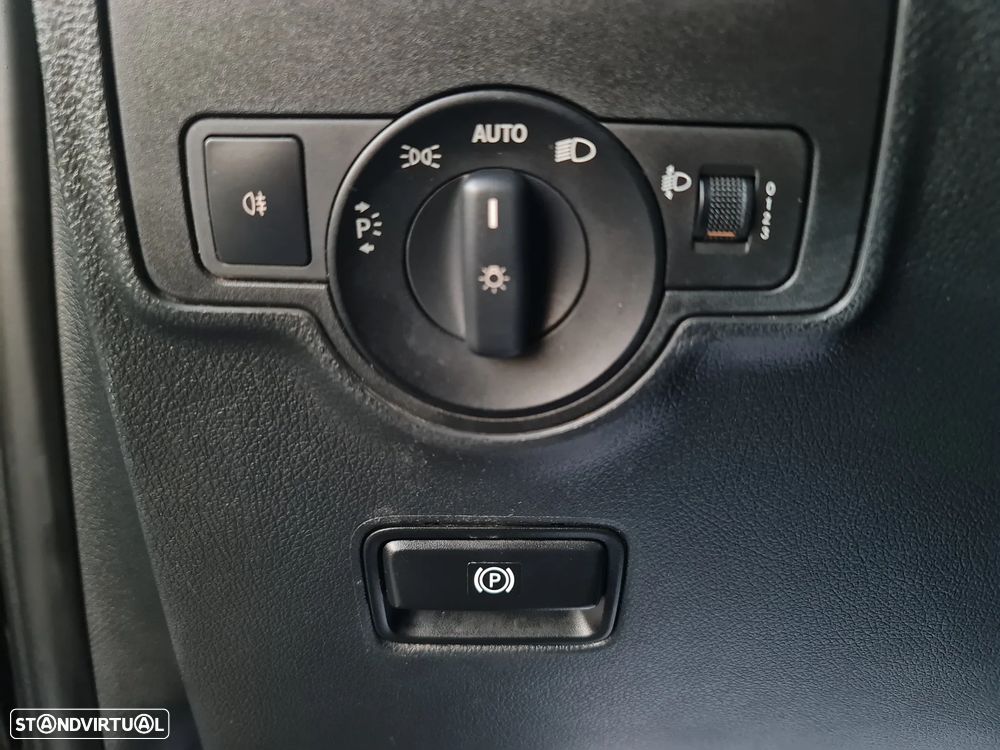 Mercedes-Benz VITO 111CDI LONGA | C/IVA DEDUTÍVEL - 21