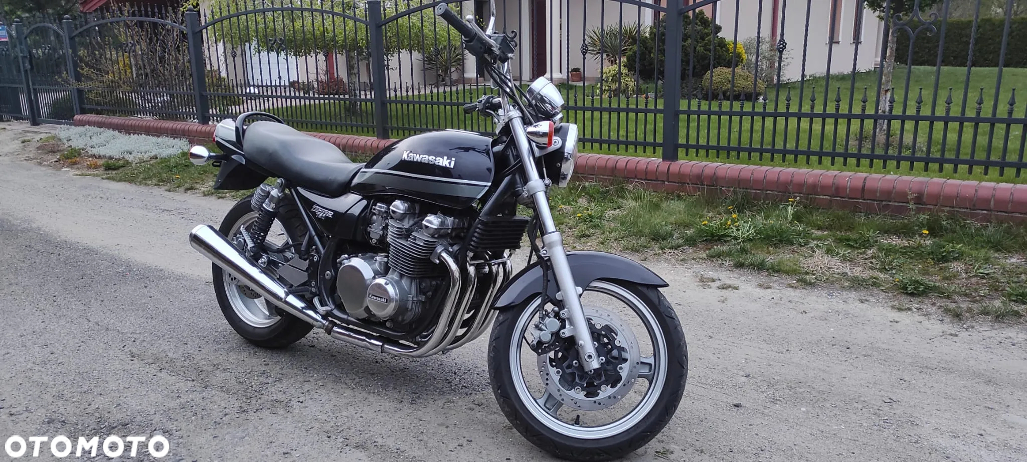 Kawasaki Zephyr - 7