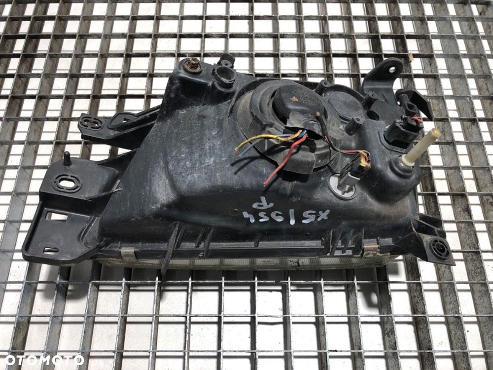 REFLEKTOR PRAWY PRZÓD  SUBARU FORESTER (SF_) 1997 - 2002 2.0 AWD (SF5) 92 kW [125 KM] benzyna 1998 - 3