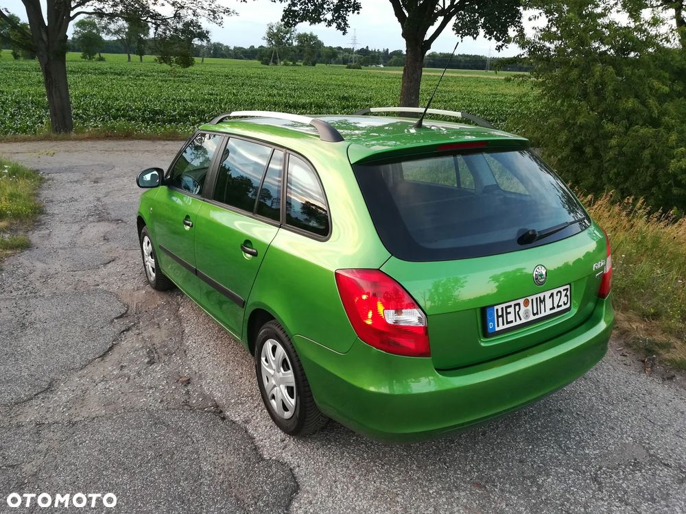 Skoda Fabia 1.4 16V Ambition Plus - 7