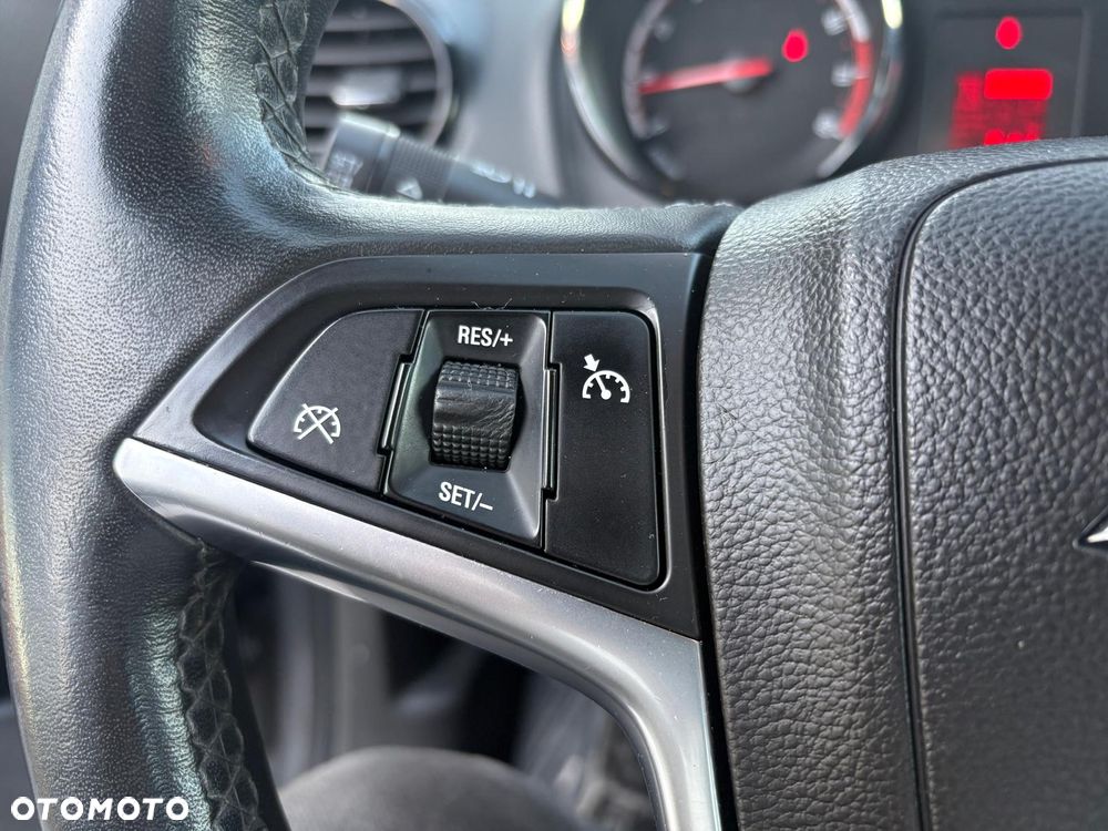 Opel Meriva 1.4 Color Edition - 9