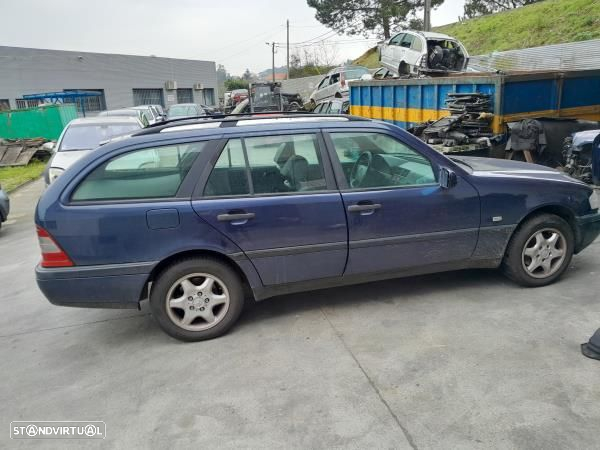 Para Peças Mercedes-Benz C-Class Station (W202) - 2