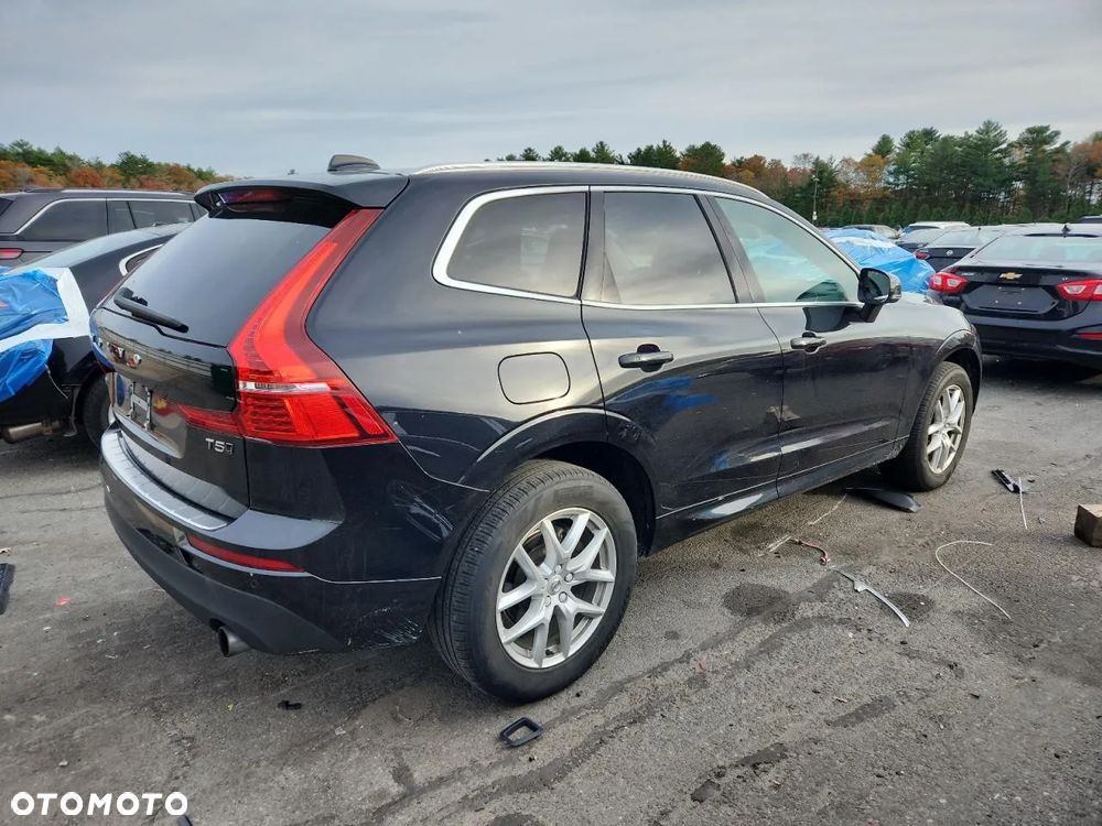 Volvo XC 60 T5 Geartronic Momentum - 4