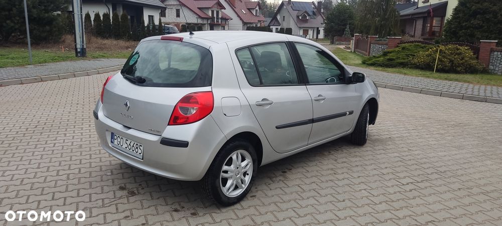 Renault Clio - 4