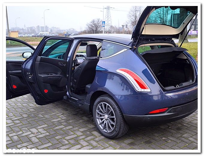 Lancia Delta 1.6 MJ Steel - 18