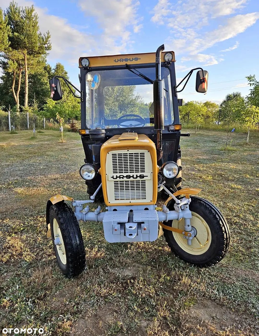 Ursus C-330 - 1