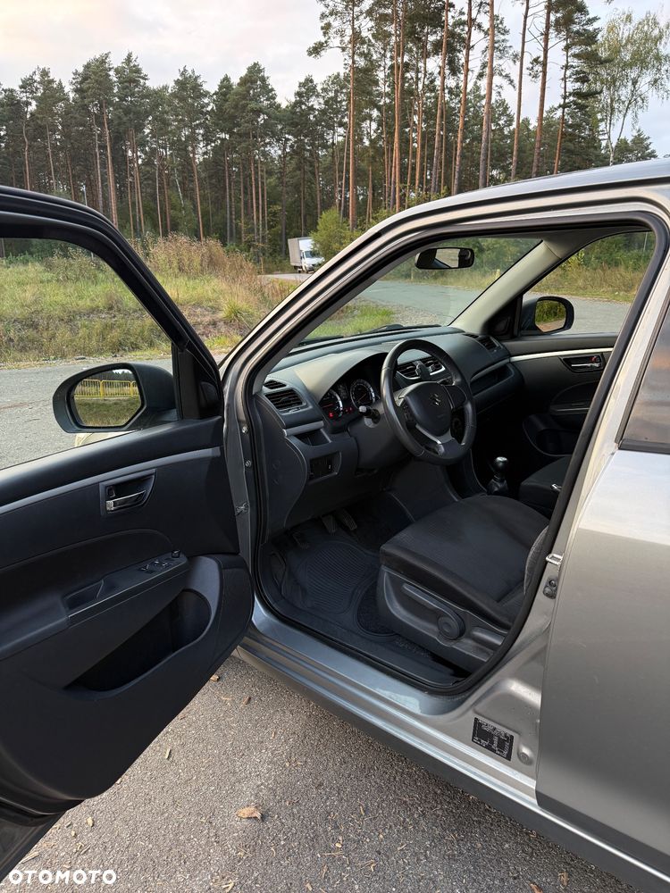 Suzuki Swift - 6