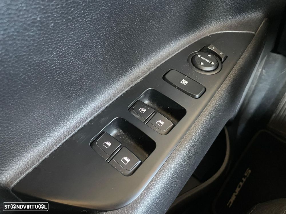 Kia Stonic 1.0 T-GDI Drive - 14
