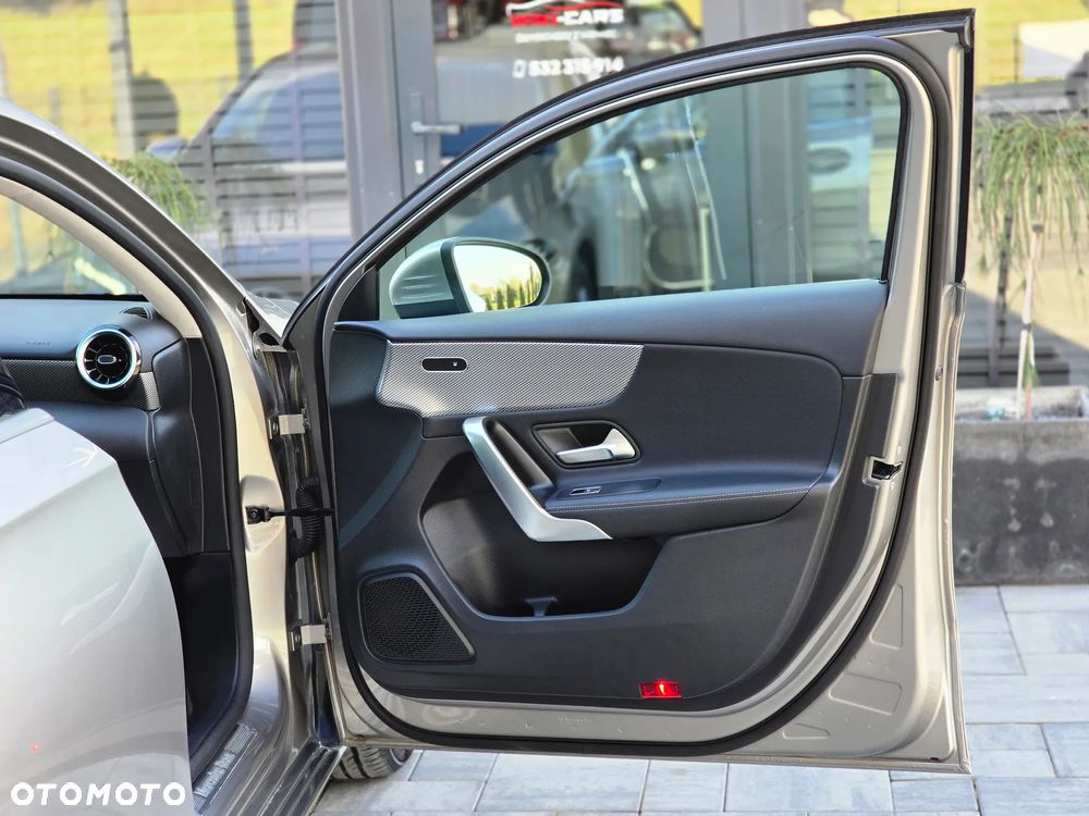 Mercedes-Benz Klasa A 200 d 8G-DCT Edition 2020 - 28