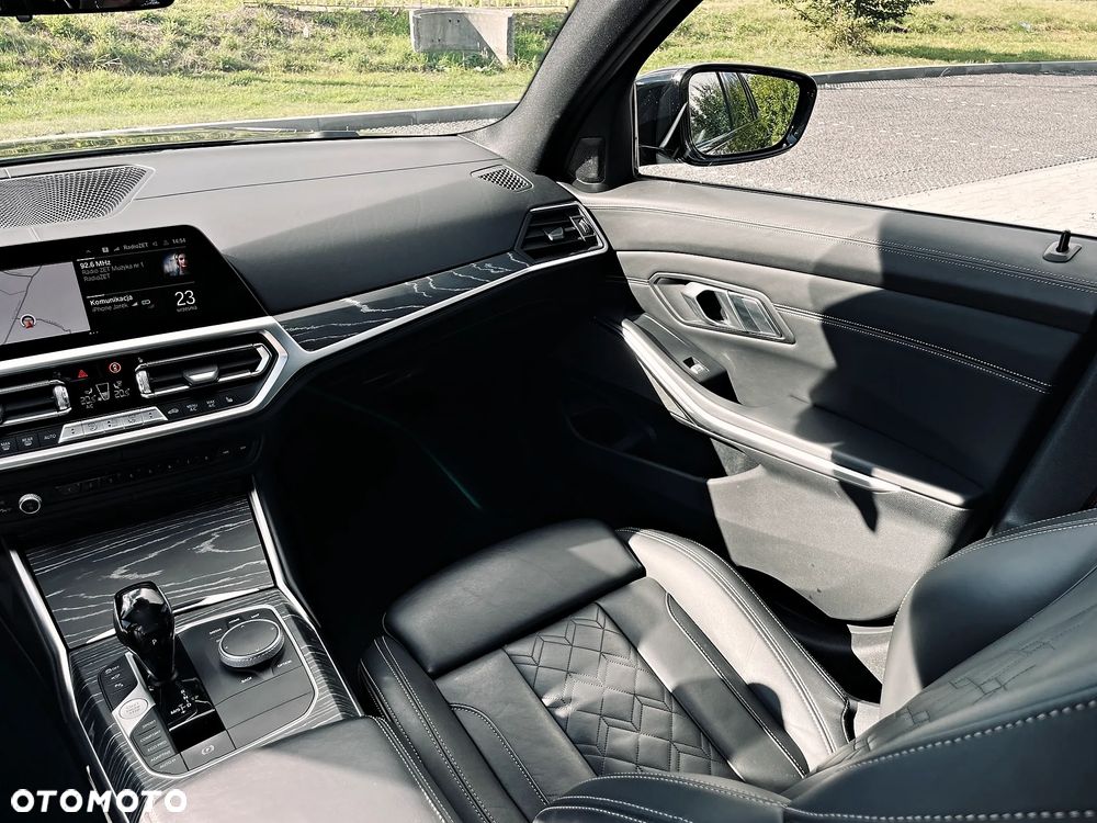 BMW Seria 3 M340i xDrive mHEV sport - 24