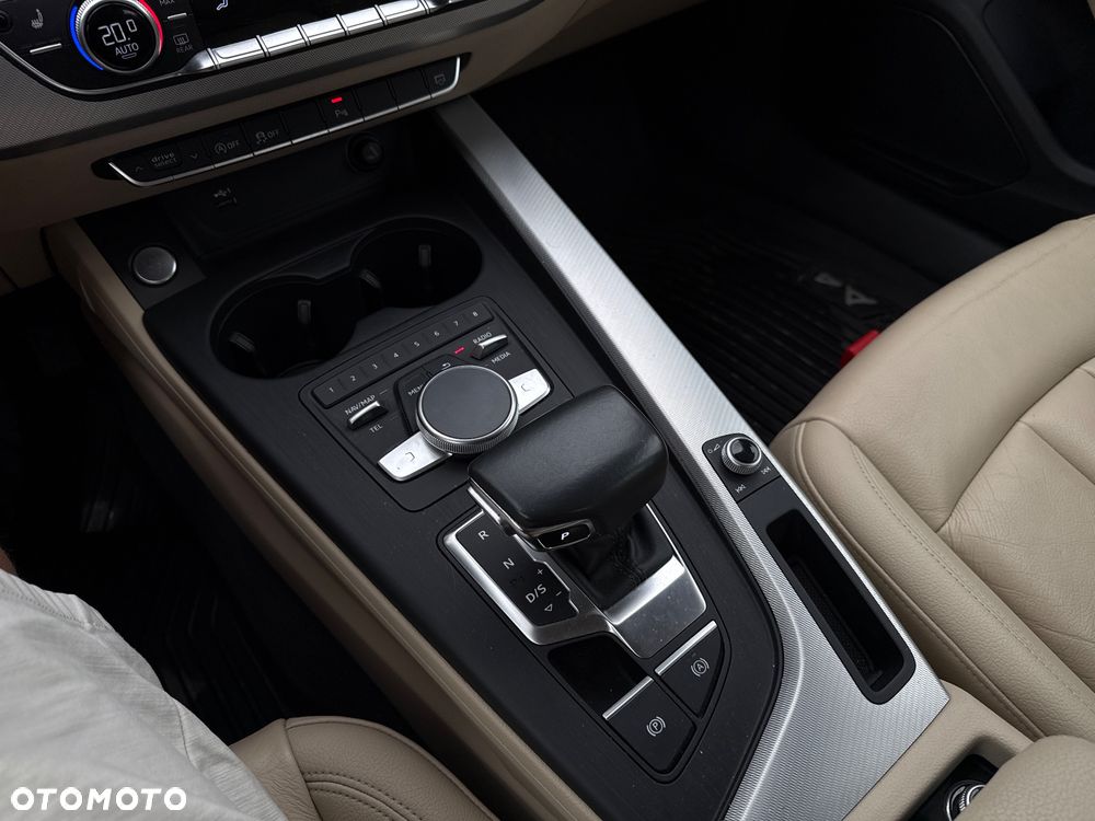 Audi A4 Limousine 45 TFSI Quattro Sport S tronic - 15