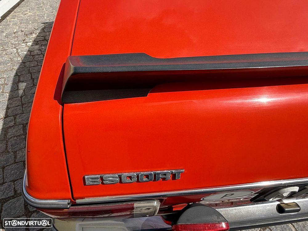 Ford Escort - 33