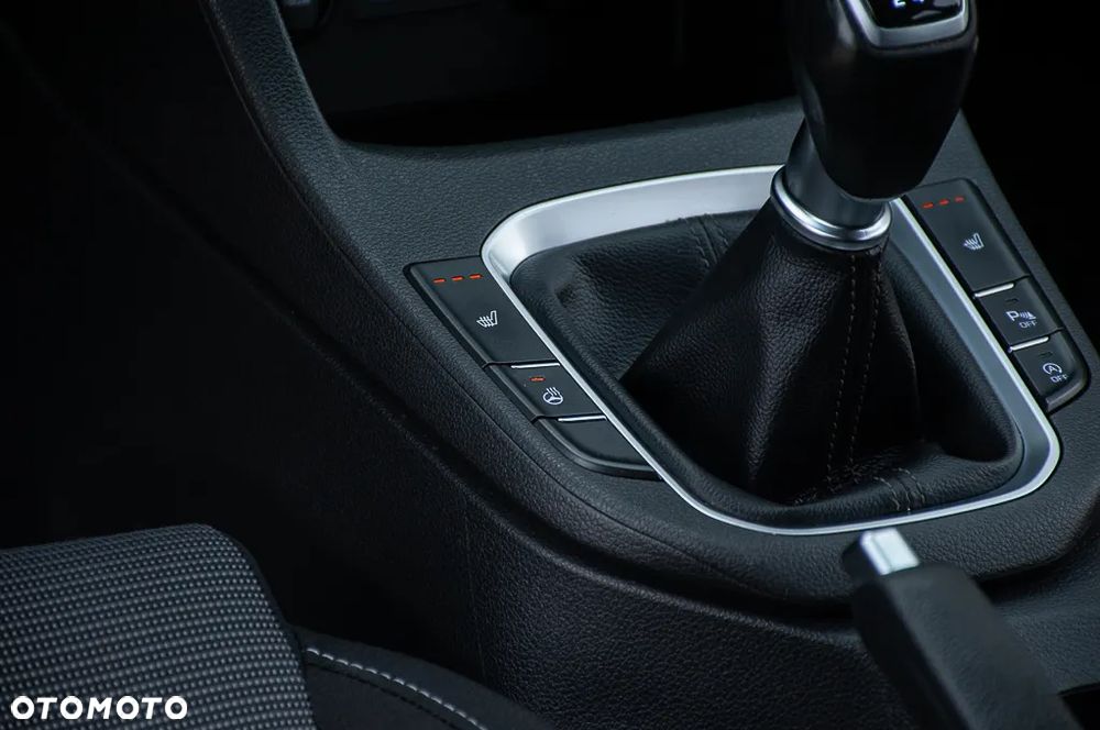 Hyundai i30 1.0 T-GDI Premium - 39