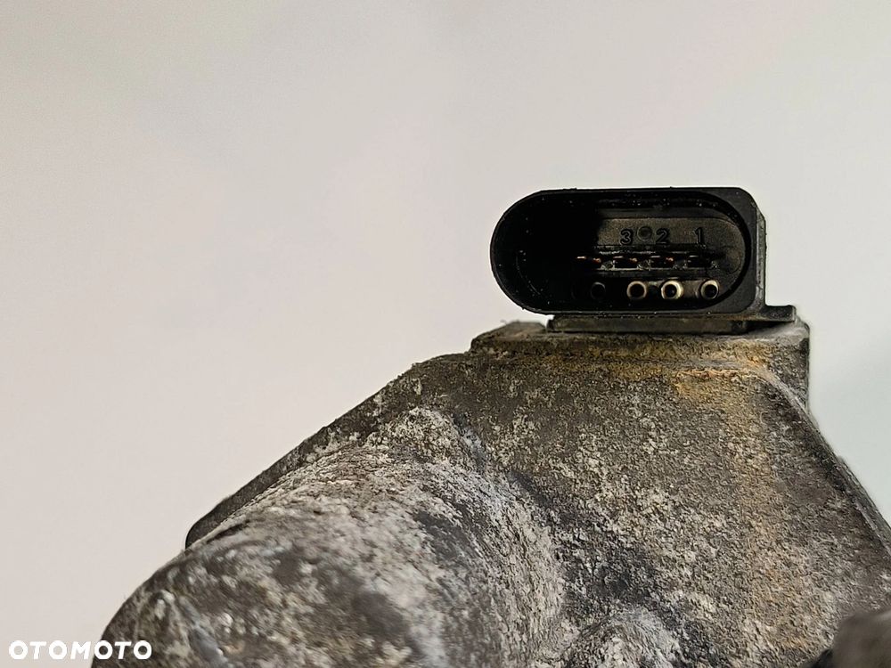 przepustnice 4E0145950J  Volkswagen, Phaeton 2011 3.0 TDI - 4