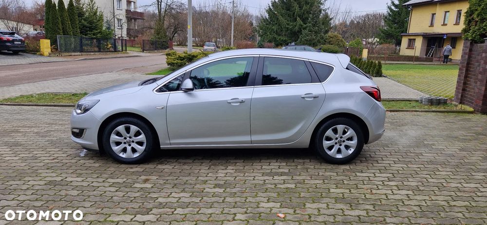 Opel Astra 1.4 Turbo Exklusiv - 7