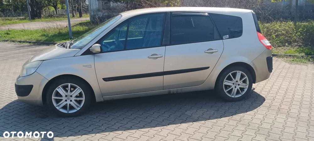 Renault Grand Scenic 1.6 16V Authentique - 12