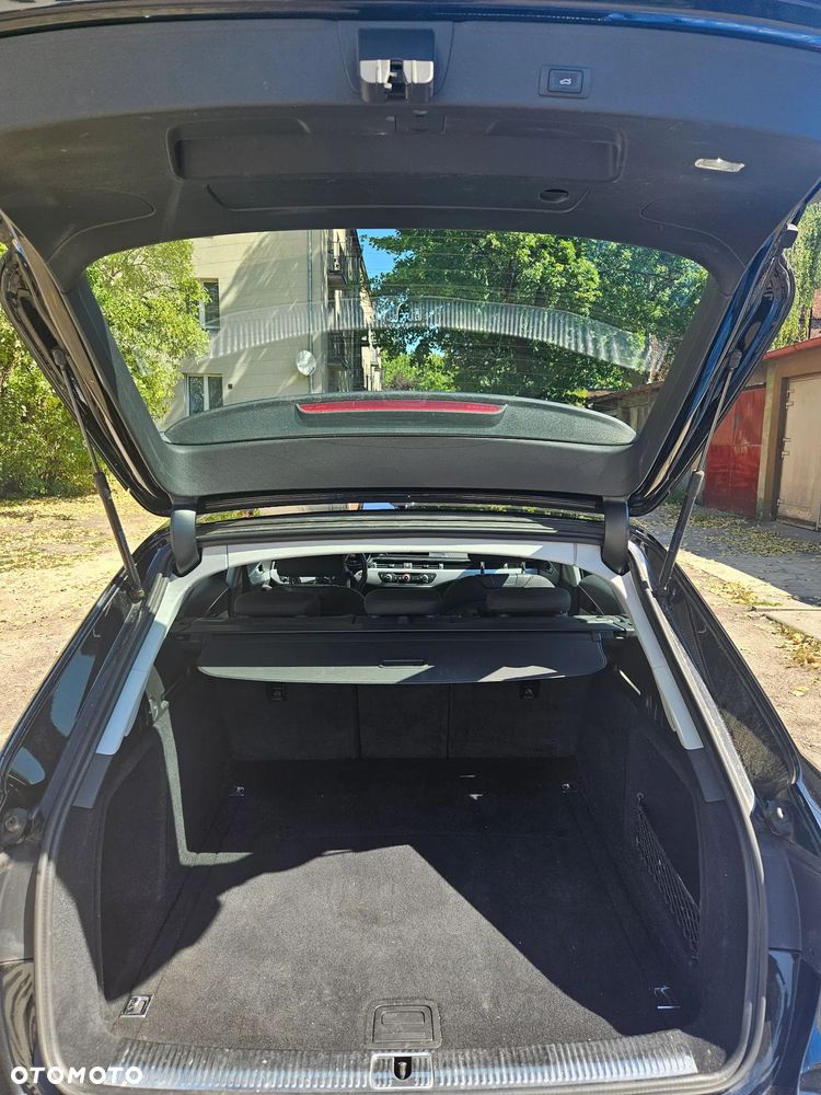 Audi A4 Avant 2.0 TDI - 13