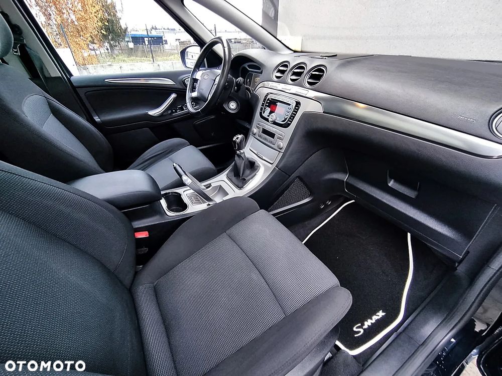 Ford S-Max 2.0 FF Titanium - 18