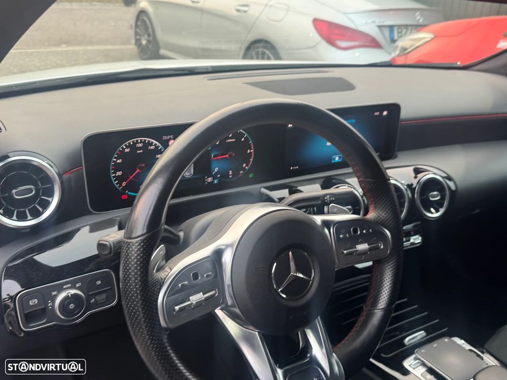 Mercedes-Benz A 180 d 7G-DCT AMG Line - 7
