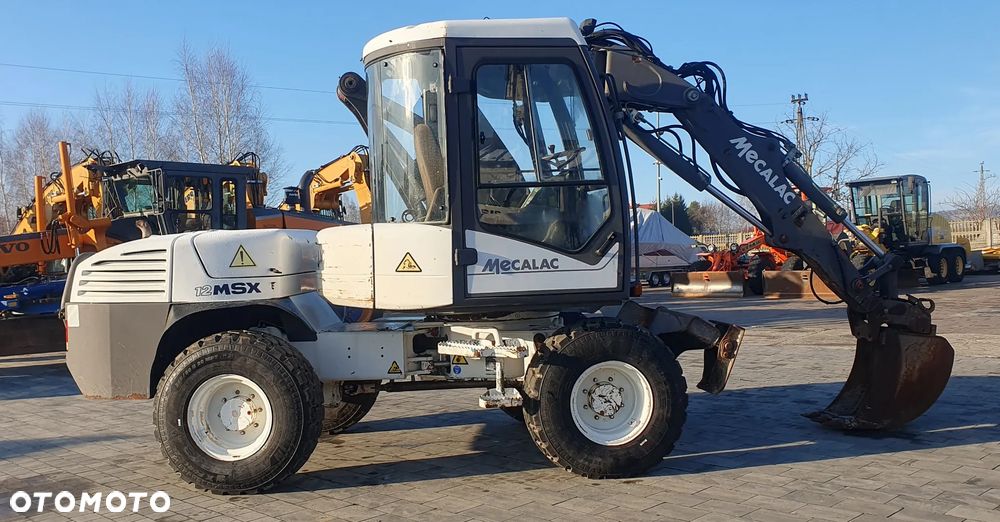 Mecalac 12 MSX - 8