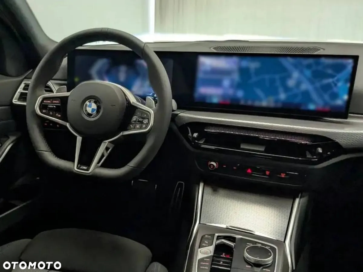 BMW Seria 3 320i M Sport - 4