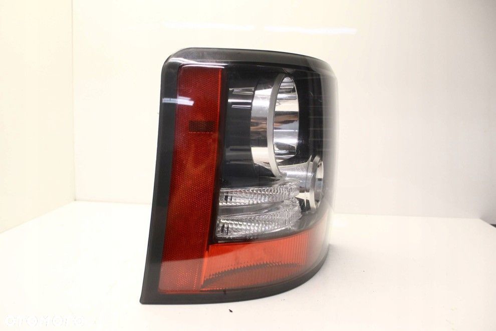 RANGE ROVER SPORT L320 LIFT 09-13 LEWA TYLNA LAMPA ORYGINAŁ - 2