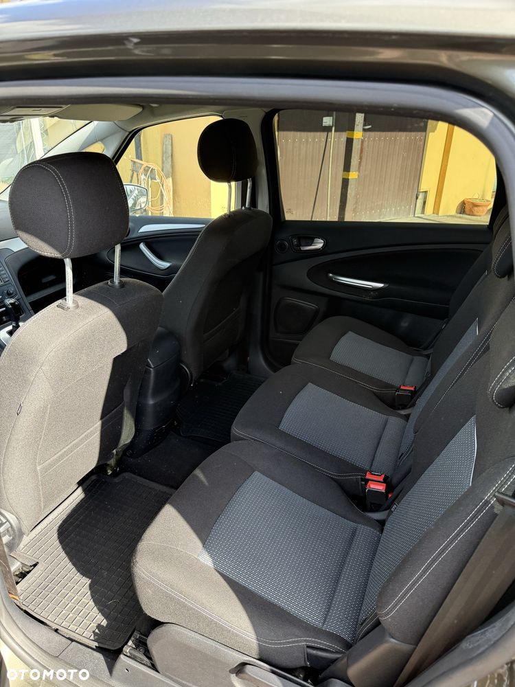 Ford S-Max - 5