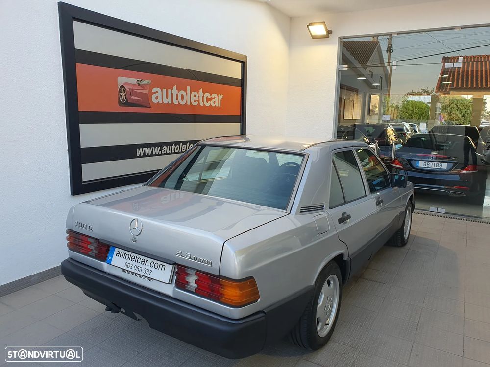 Mercedes-Benz W201 (1982-1993) 190 D 2.5 Turbo - 8