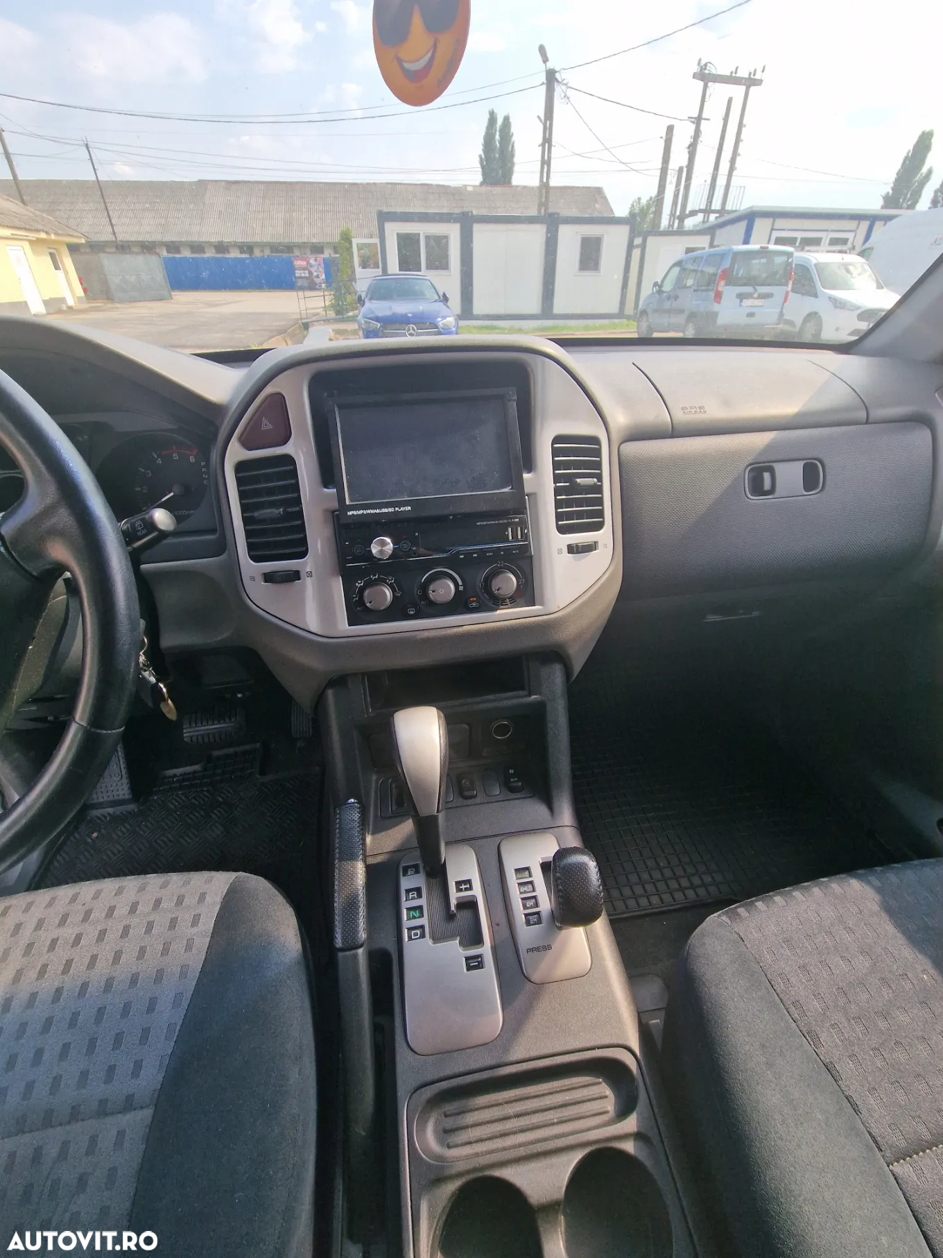 Mitsubishi Pajero - 7