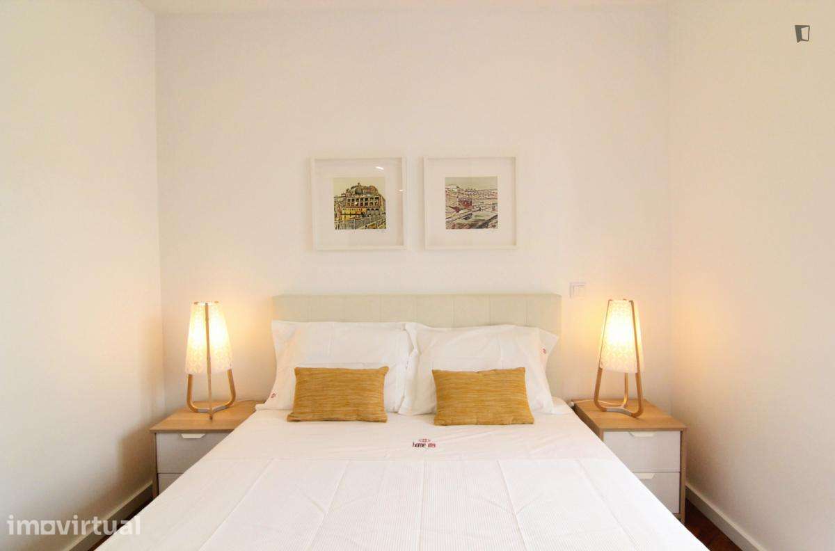 Apartamento com 3 quartos - localizado em Ramalde Porto - Grande imagem: 4/39