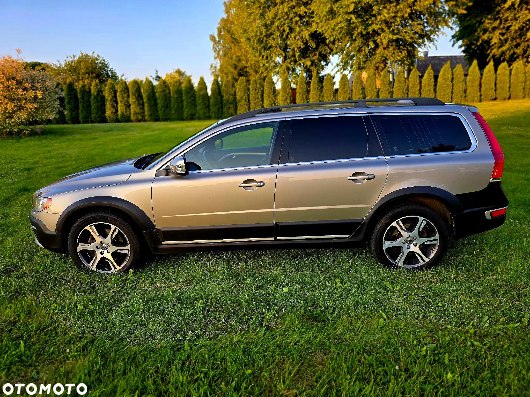 Volvo XC 70 D5 AWD Dynamic Momentum - 12