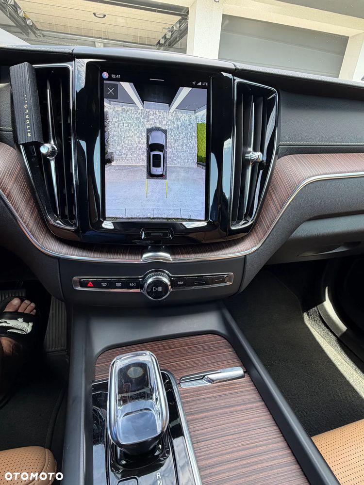 Volvo XC 60 B5 B AWD Inscription - 6