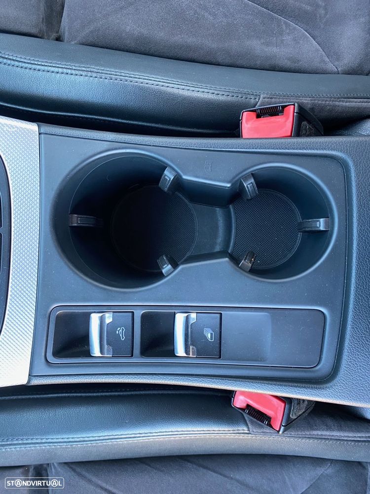 Audi A5 Cabrio 2.0 TDi Multitronic S-line - 32