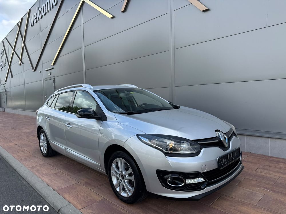 Renault Megane ENERGY TCe 130 BOSE EDITION - 4