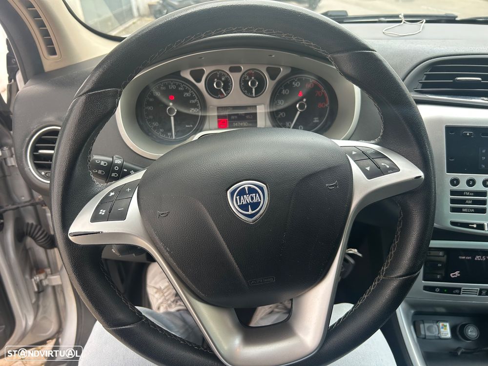 Lancia Delta 1.4 T-Jet Oro - 11