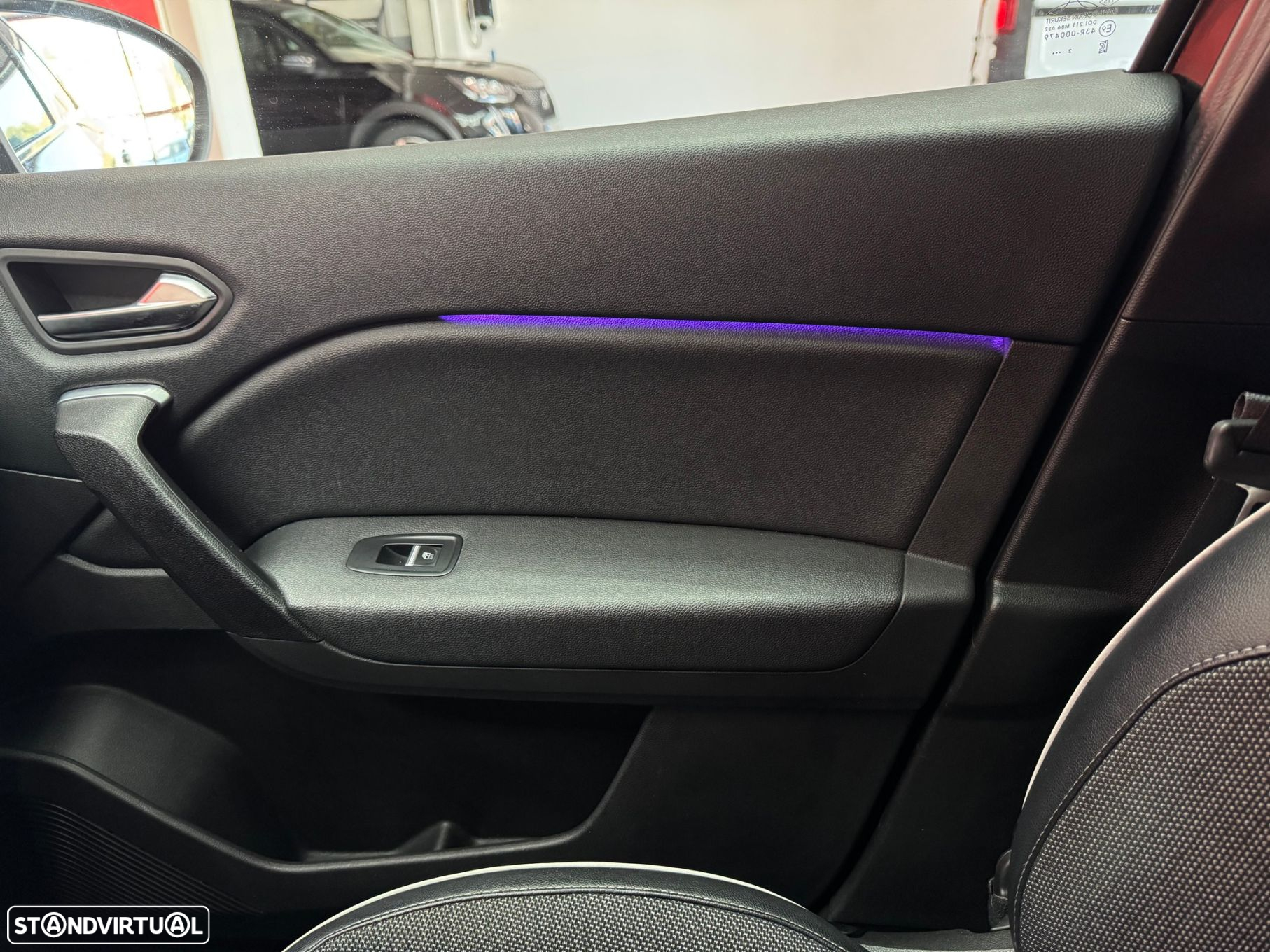 Renault Captur 1.0 TCe Intens - 11