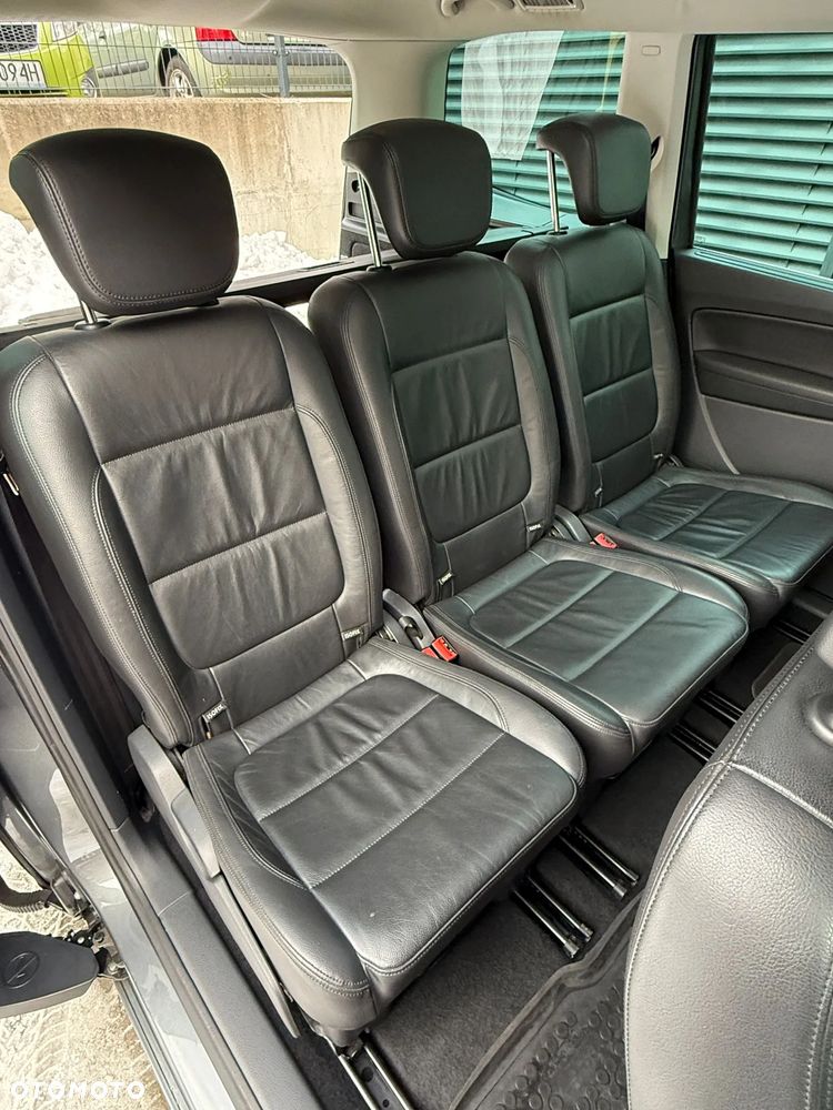 Volkswagen Sharan - 12