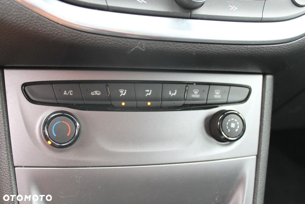 Opel Astra 1.6 CDTI Elite - 14