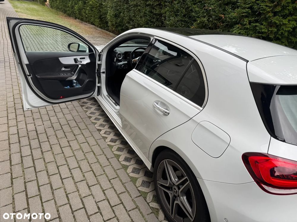 Mercedes-Benz Klasa A 180 AMG Line 7G-DCT - 12