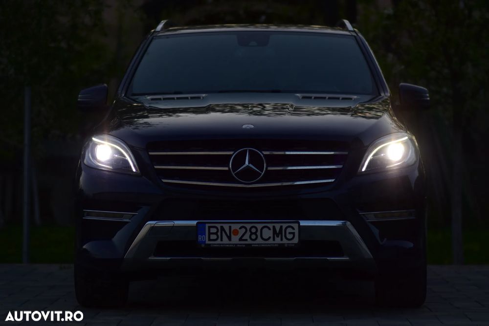 Mercedes-Benz ML - 15