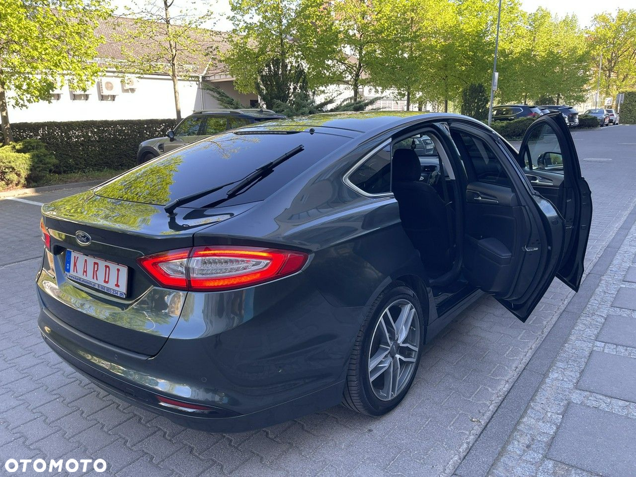 Ford Mondeo - 19