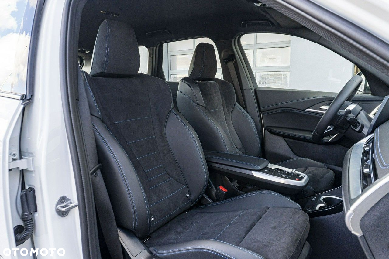 BMW X1 sDrive18i - 18