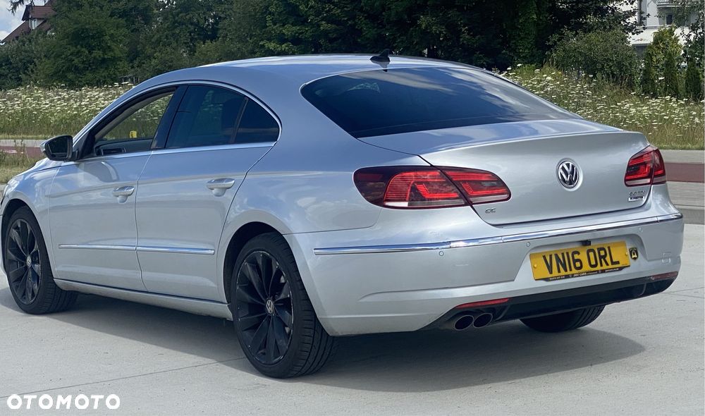 Volkswagen Passat CC - 2