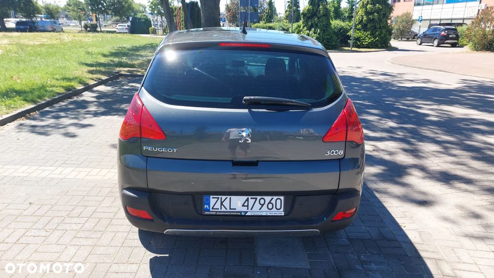 Peugeot 3008 1.6 HDi Premium - 18