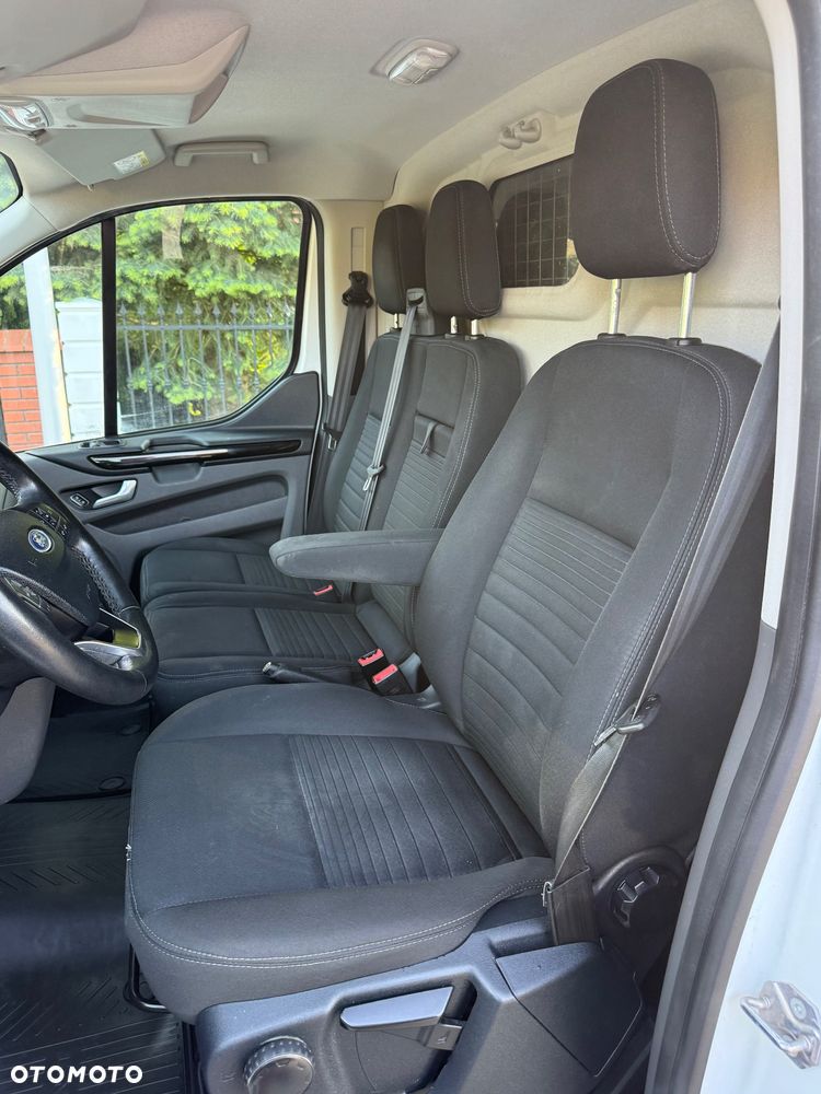 Ford Transit Custom - 23