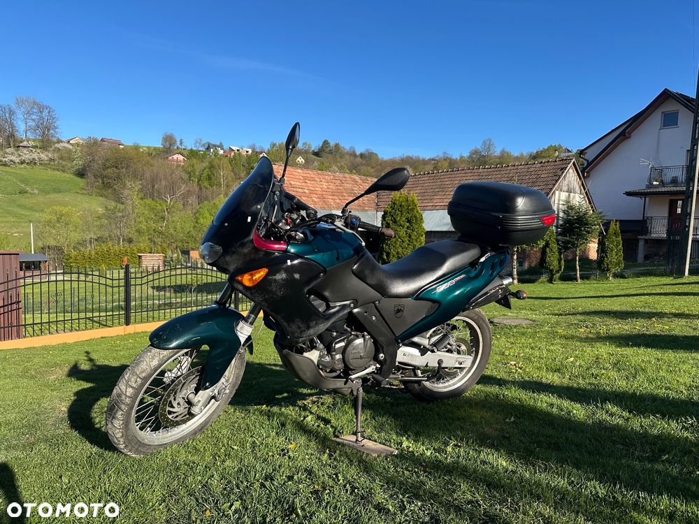 Aprilia Pegaso - 10