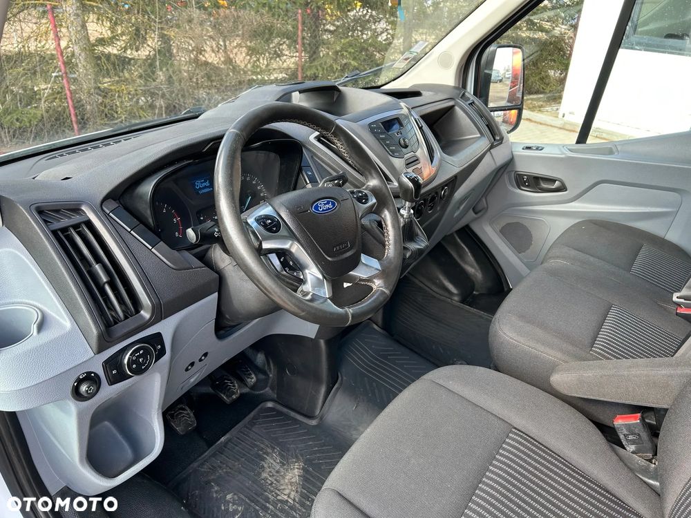 Ford Transit - 15