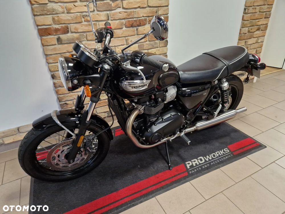 Triumph Bonneville - 5