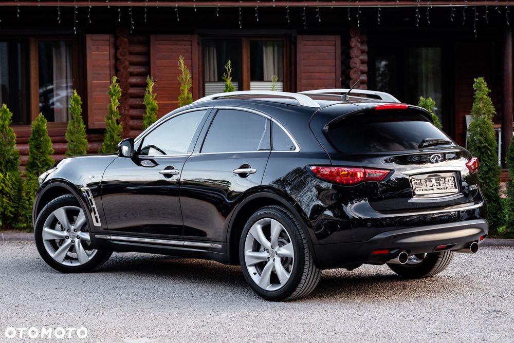 Infiniti FX FX30d S - 13